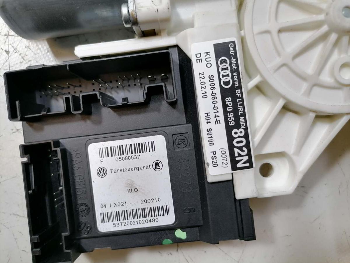 Audi A3 8P original Fensterhebermotor vorn rechts Bj.2010